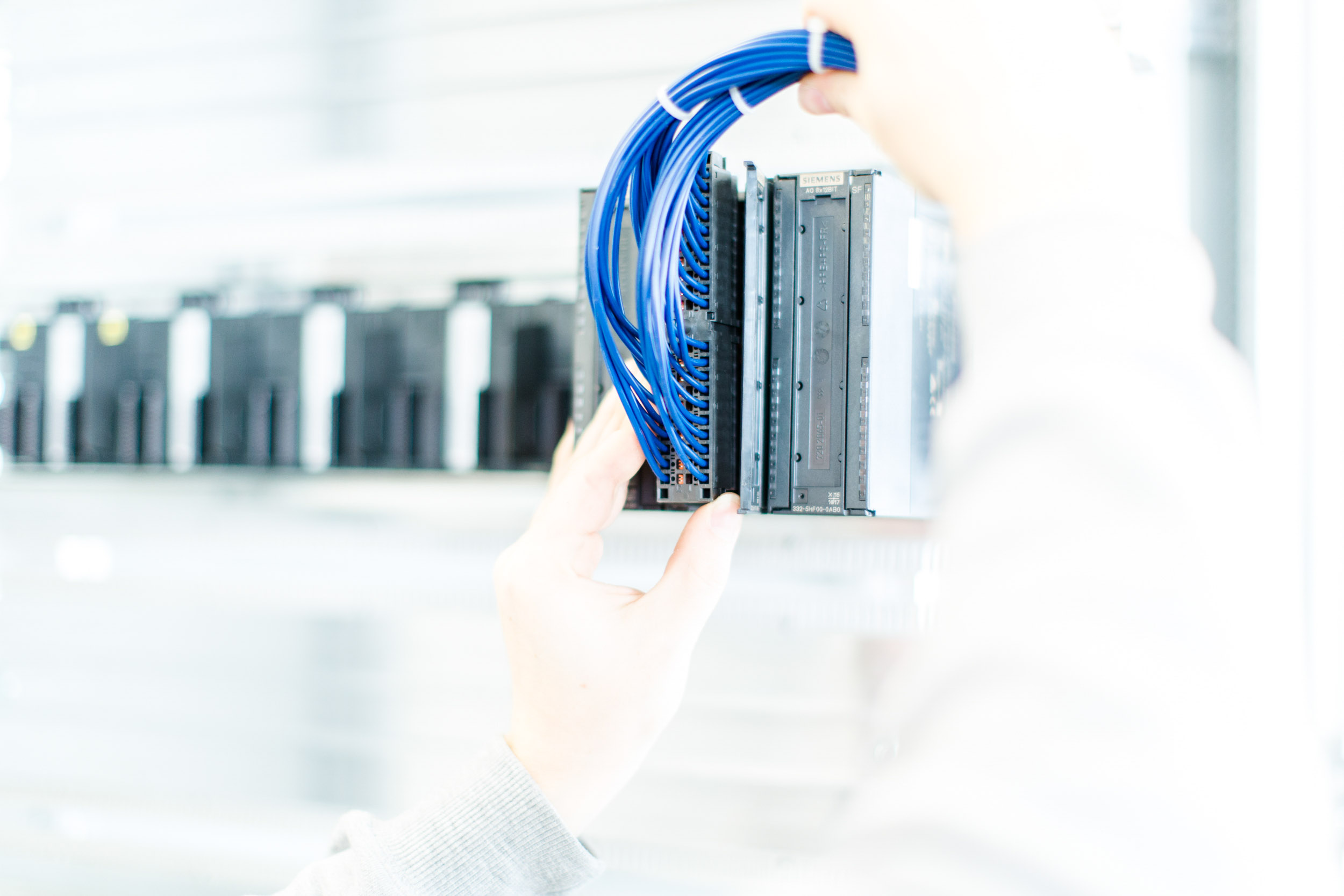 Netzwerktechnik Detail – Kabelanschlüsse