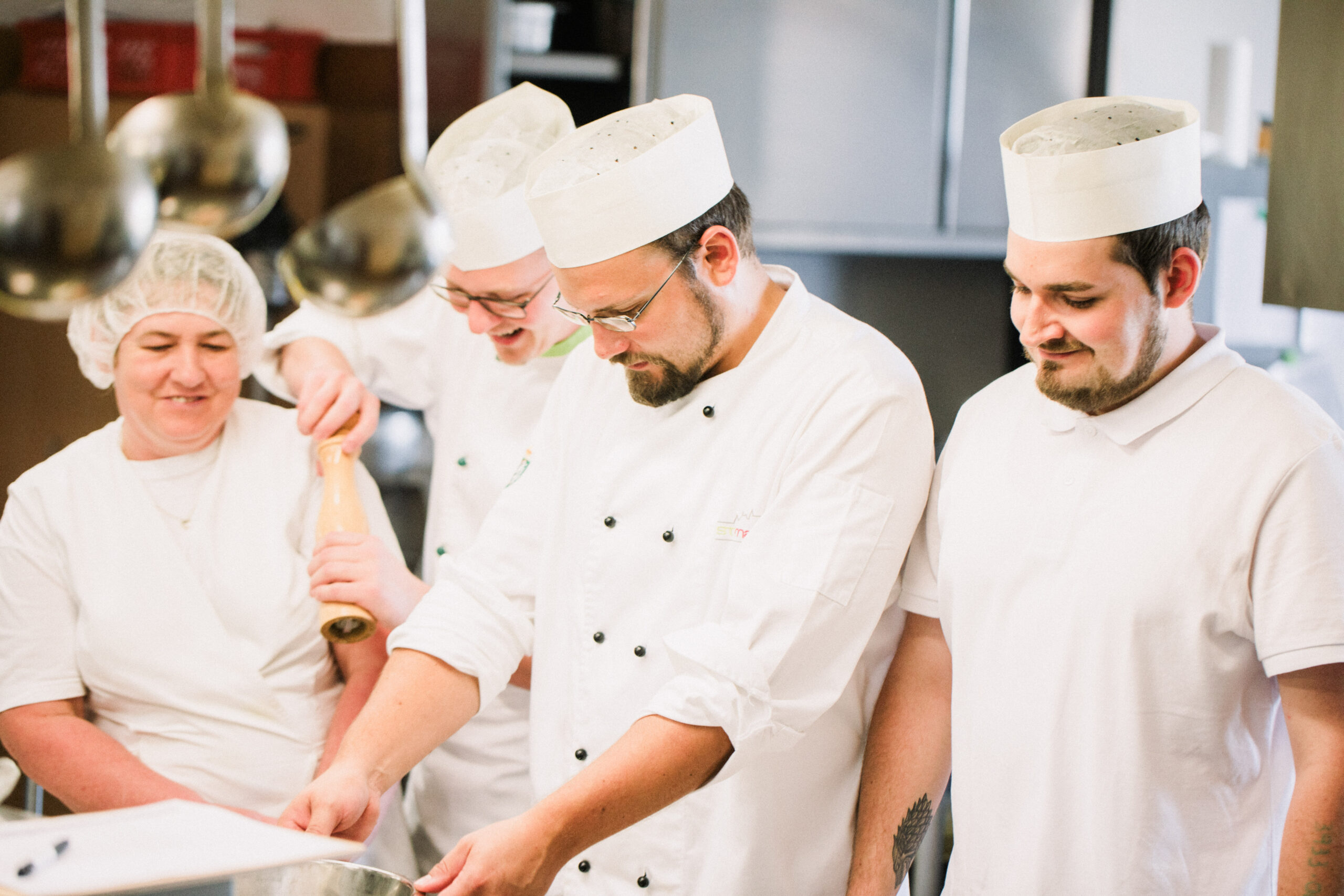 Küche im Bildungshaus – Kochkurs oder Verpflegung