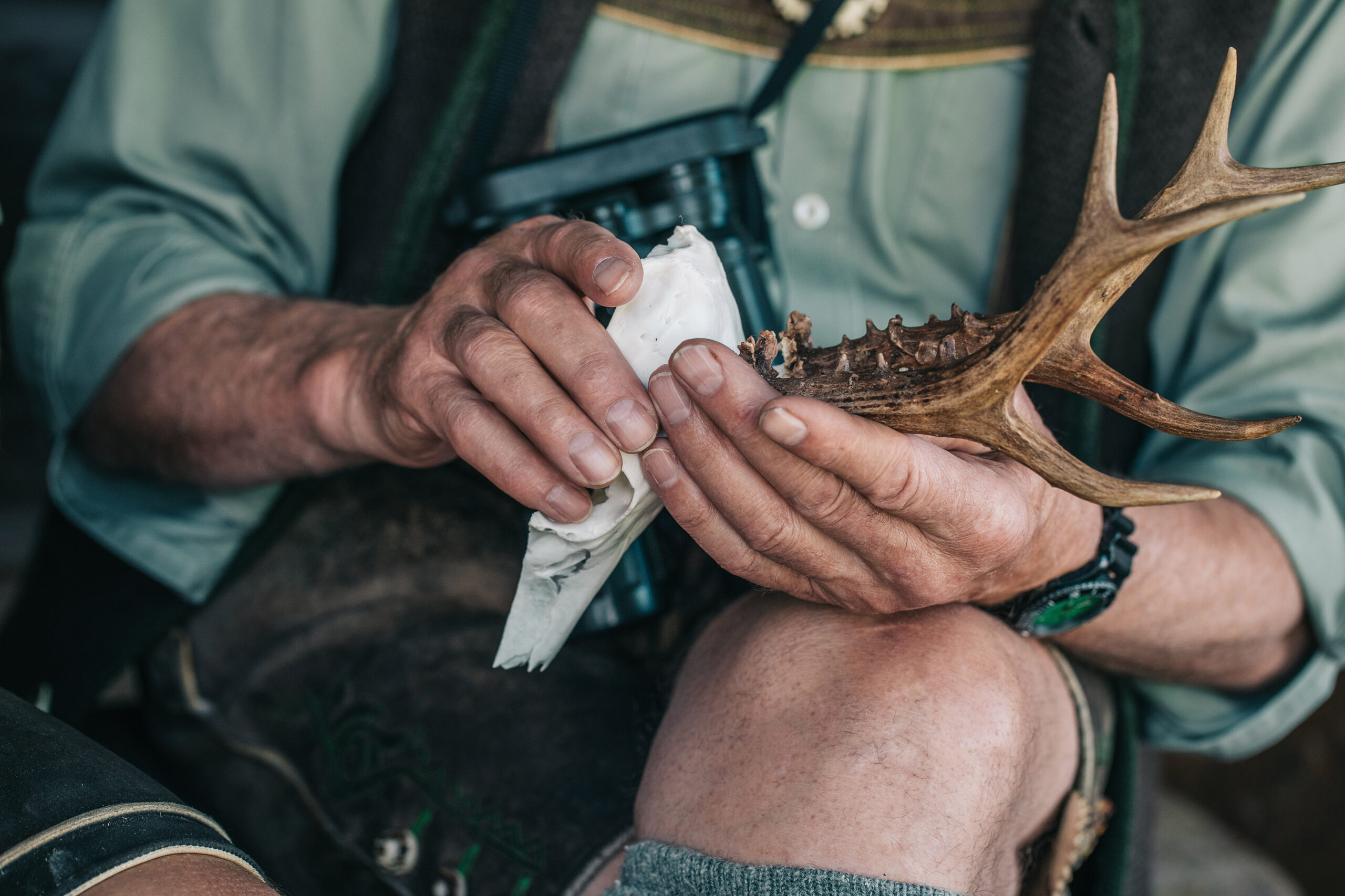 Jagdmesser Detail – Ausrüstung